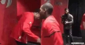 kg给隆多挡拆视频,完美化解对手挡拆防守技巧解析