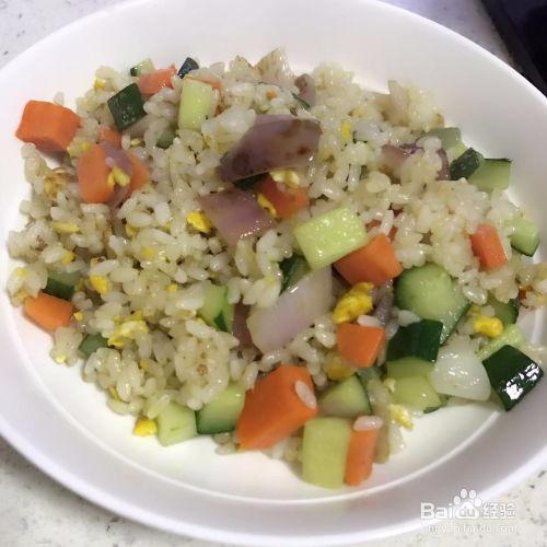 怎样做蛋炒饭好吃视频